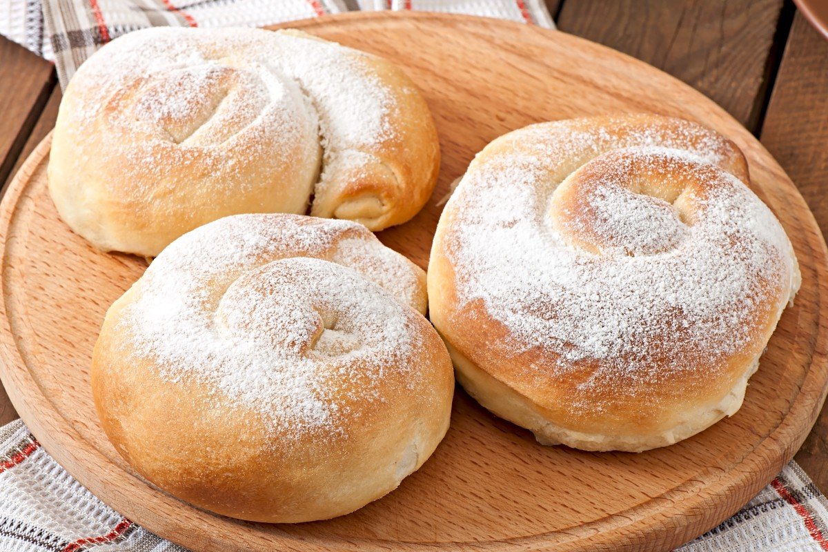 spanish buns ensaimadas (1)
